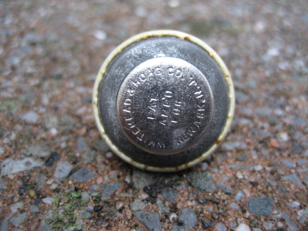 Vintage Barnes White Flyer Bicycle Celluloid Button