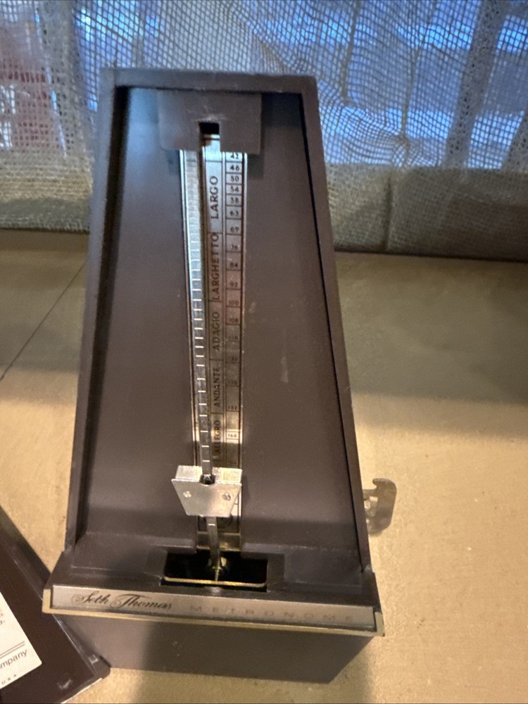 Seth Thomas 1104A Conductor Metronome Working Plastic Wind-up