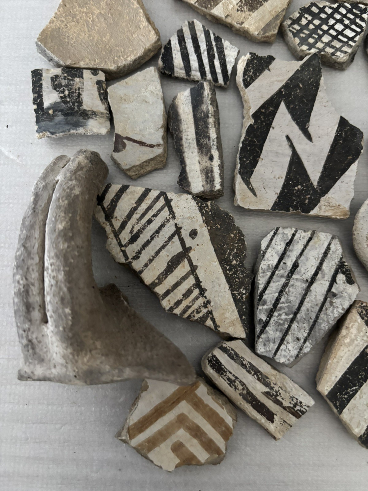 30+ Ancient Anasazi Native American Pottery Shards Arizona L8-E FREE SHIP