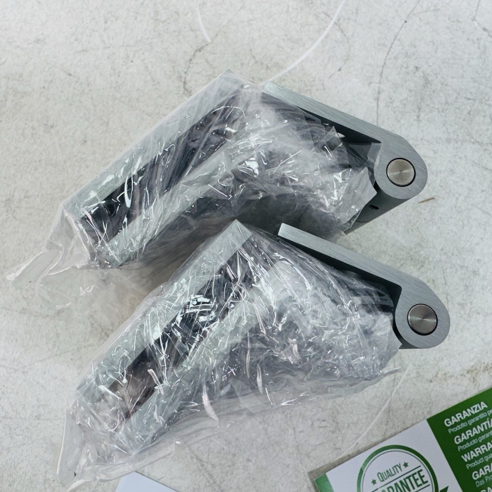 Colcom 8667TN202 Natural Anodized Hinges