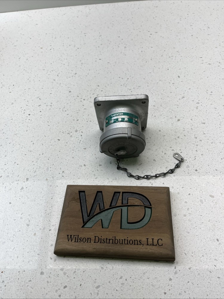 Appleton ACR3033 powertite receptacle (476)