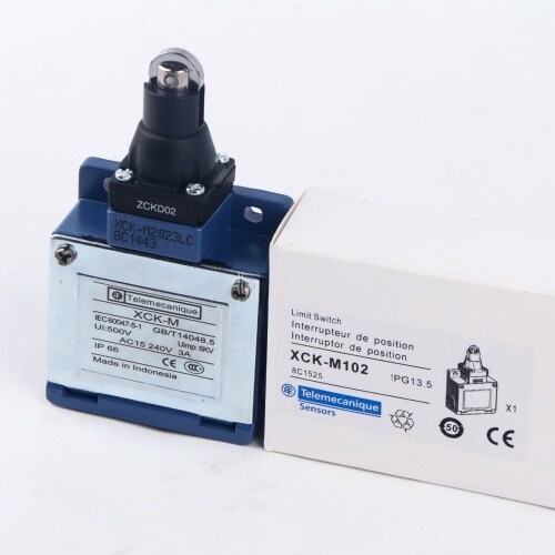 1PC New Schneider XCKM102 Limit Switch Fast Delivery