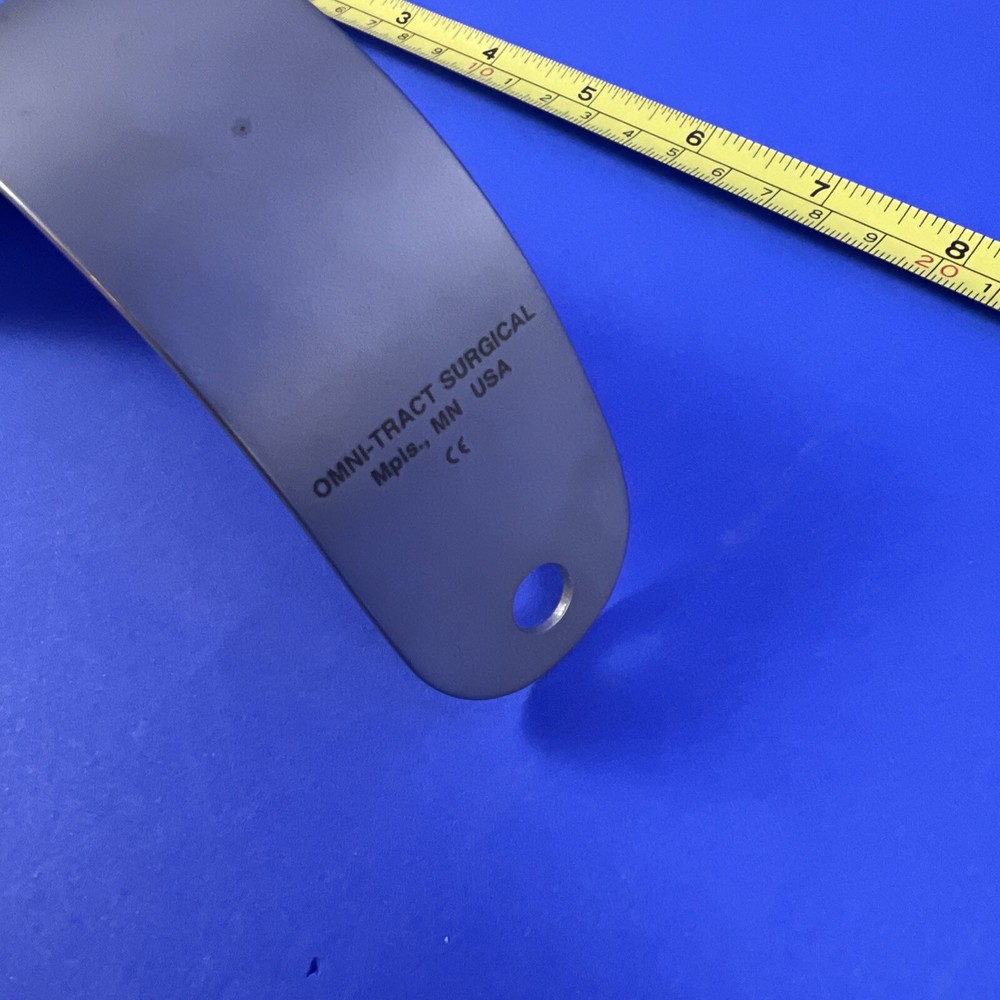 Omni Tract Swivel Retractor Blade