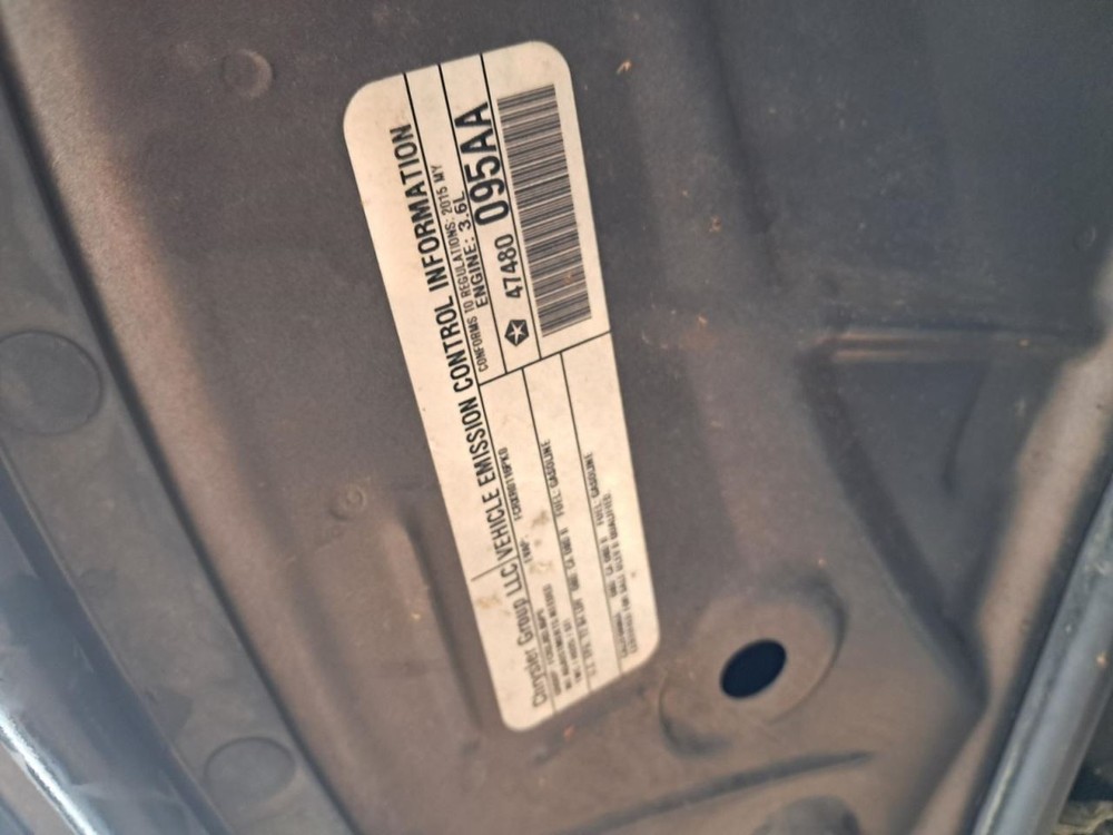 200 2015 Glove Box 4891024