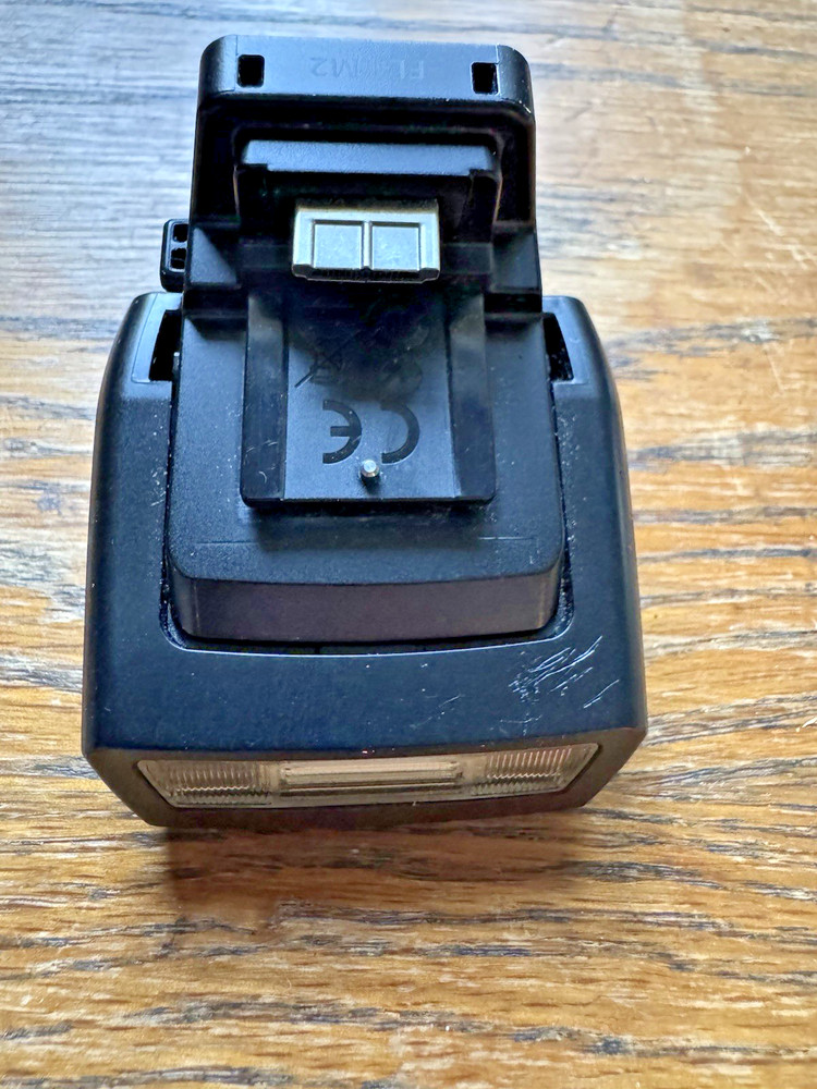 Original Olympus FL-LM2 Flash for select OM-D & Pen Micro 4/3 Cameras UNTESTED