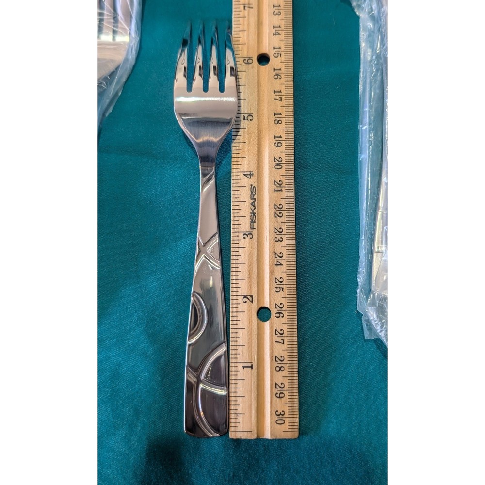 Set for 8 decorative 40PCS Silverware flatware dinnerware set