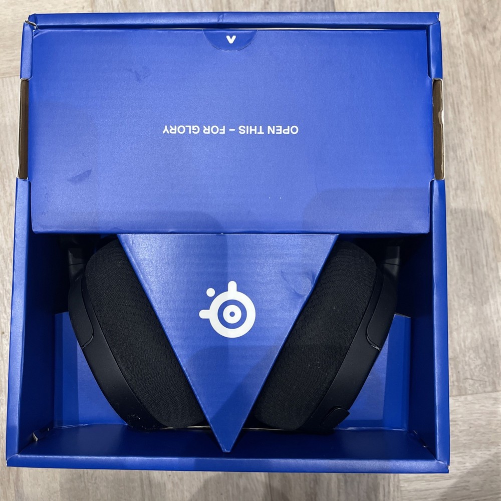 SteelSeries Arctis Nova 1P Over-Ear Gaming Headset PS5 XBOX PC P2F3