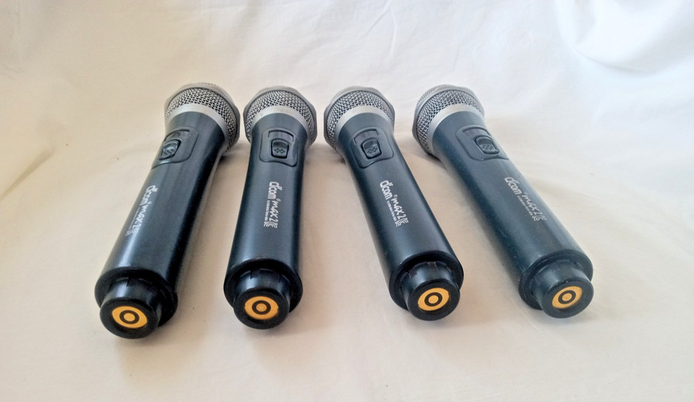 D'COM max2 Wireless Karaoke Microphones - Four Mics 4pcs