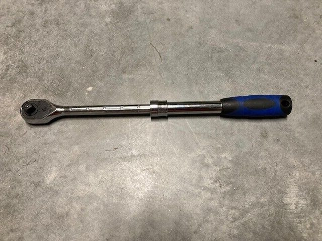Extendable Handle Ratchet Socket Wrench 1/2 Drive 5 Incremental Extensions