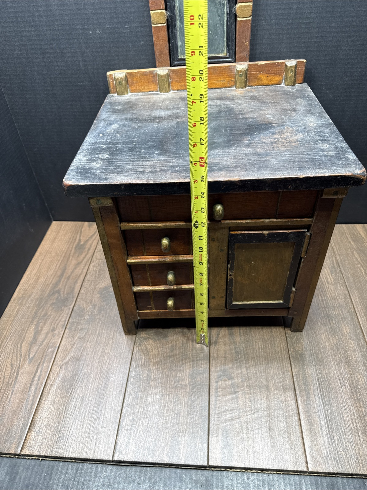 “ ANTIQUE EARLY 1900’s SALESMAN SAMPLE MINATURE FURNITURE DISPLAY WITH MIRROR “