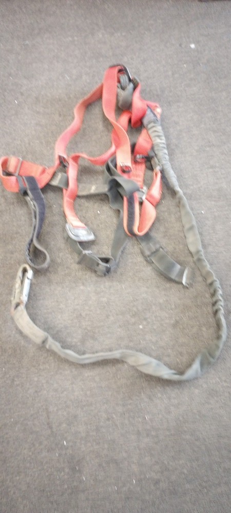USED Bashlin Body Harness HEIGHT 5'8- 6.3"