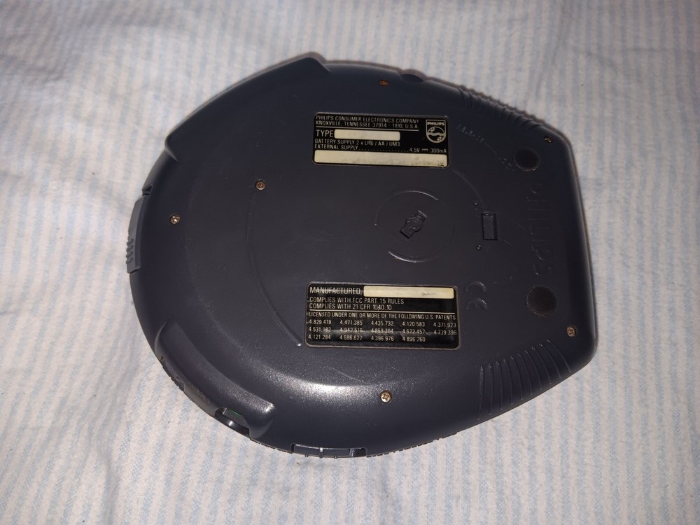 Philips CD Player 45 ESP4 Jogproof Model AX5015/17 with Case Tested Working