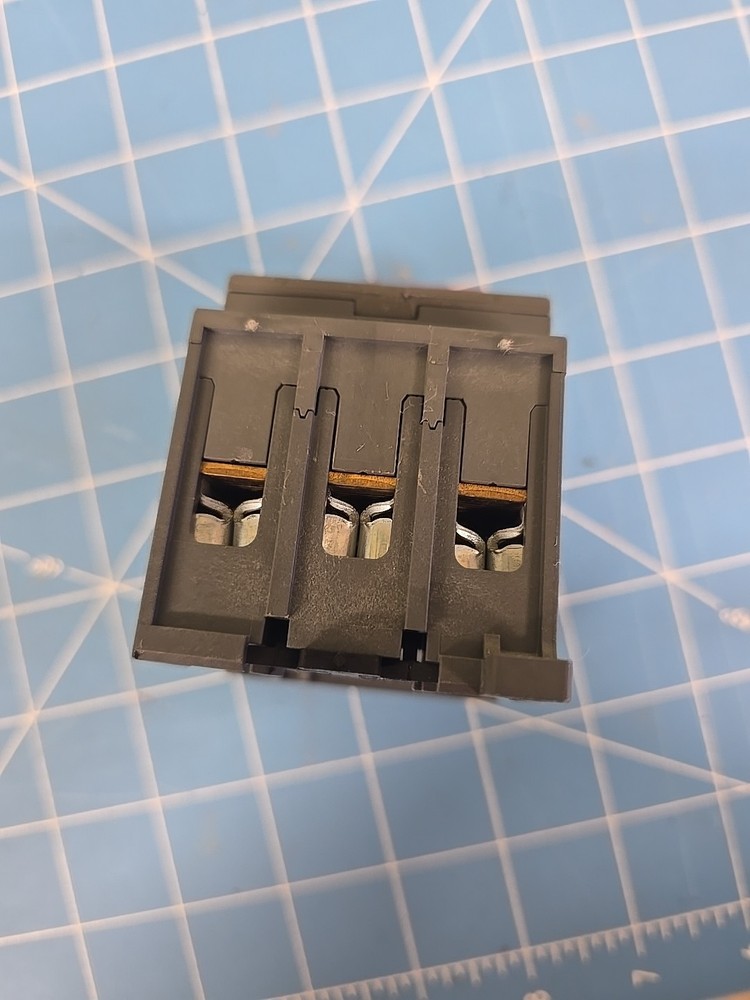 ABB OT45E3 3 POLE DISCONNECT