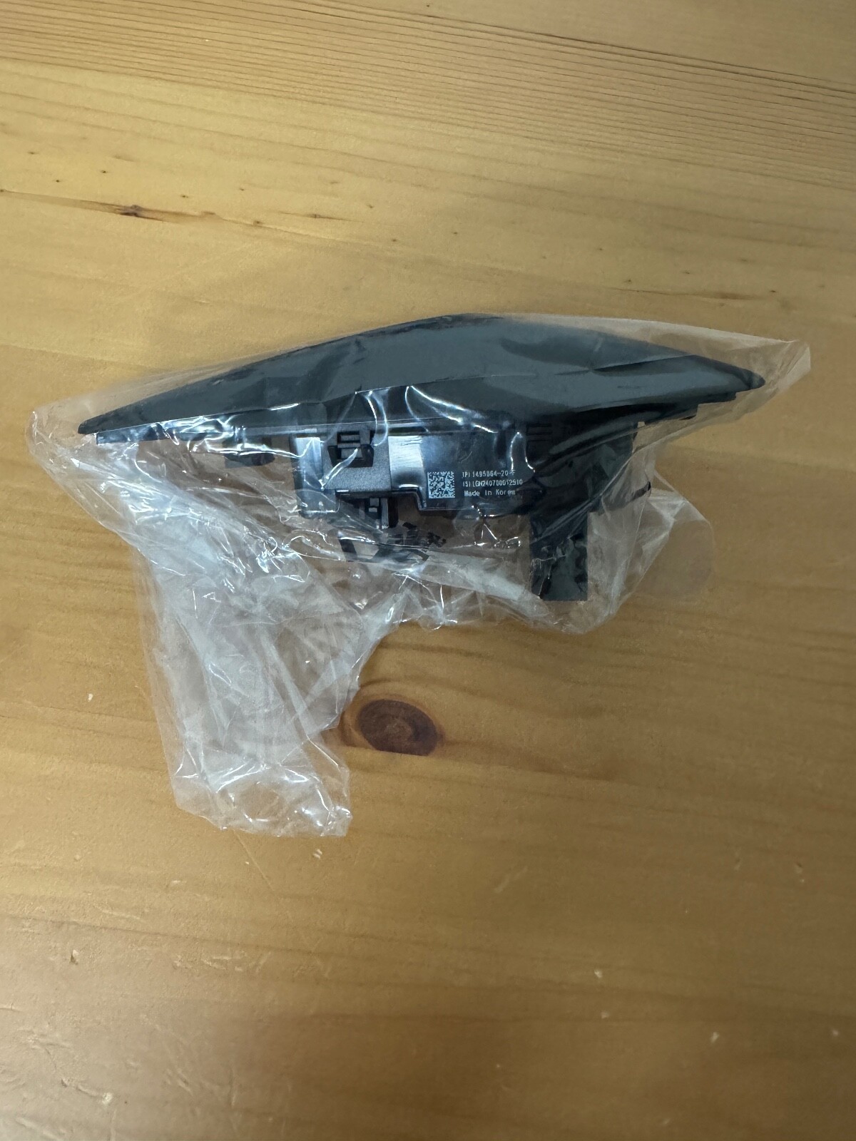 New OEM 17-24 Tesla Model 3 Y left repeater lamp camera assembly 1495864-20-G