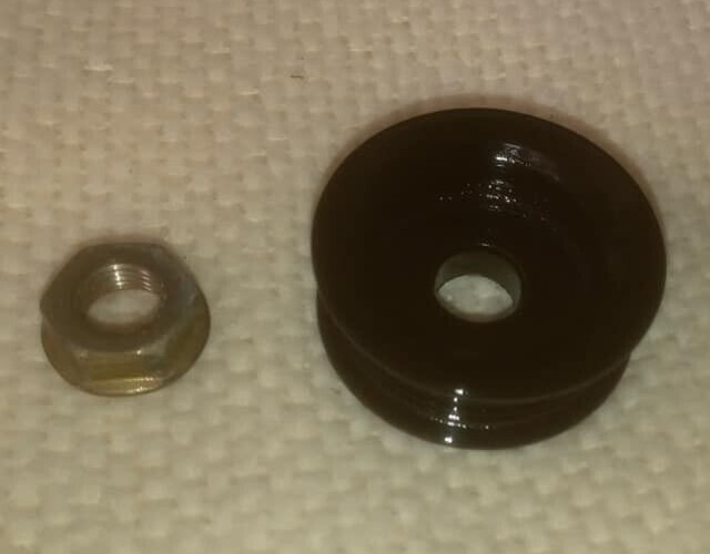 MERCURY OUTBOARD ALTERNATOR PULLY AND NUT
