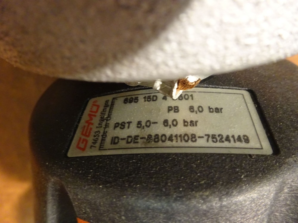 Gemu 695 15D typ 1205