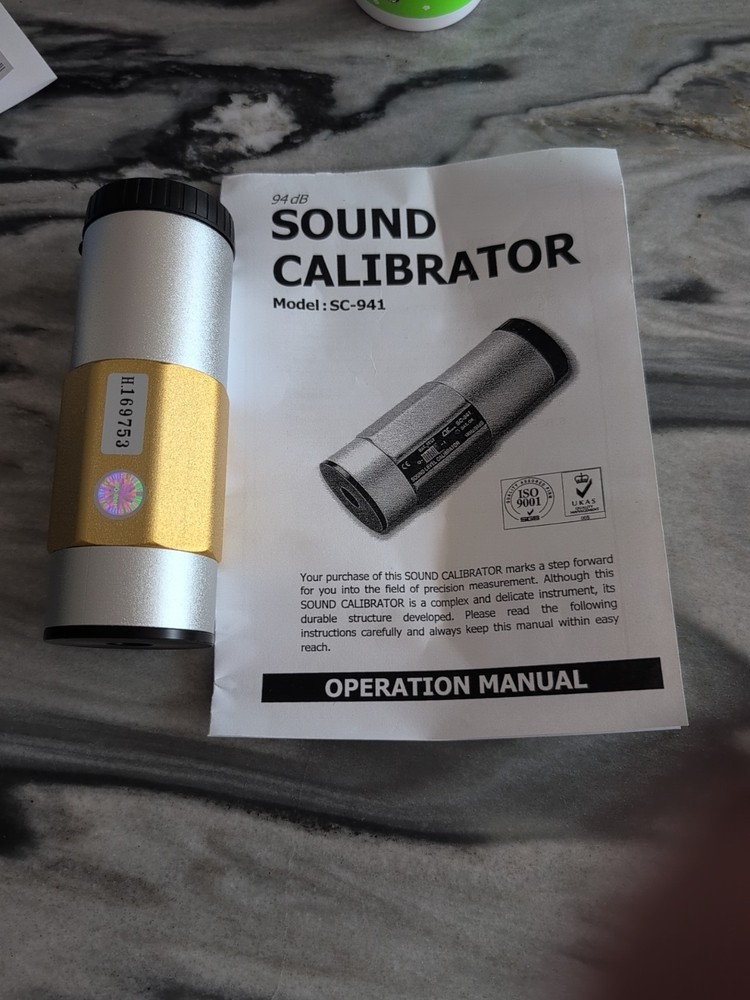 SC-941 - Sound Level Calibrator