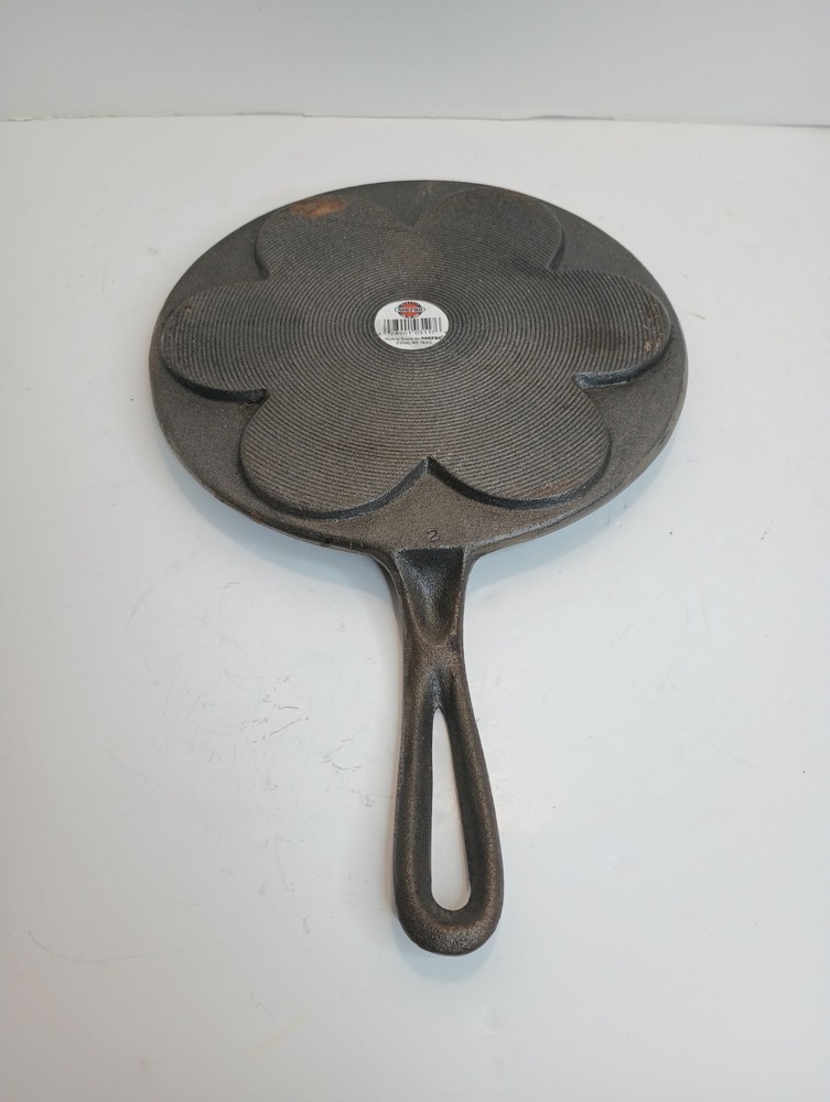 Norpro Cast Iron Round Plett Pan #3117