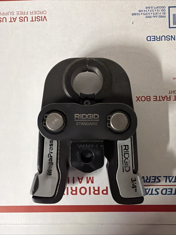 Rigid Mega Press 3/4" jaws Used