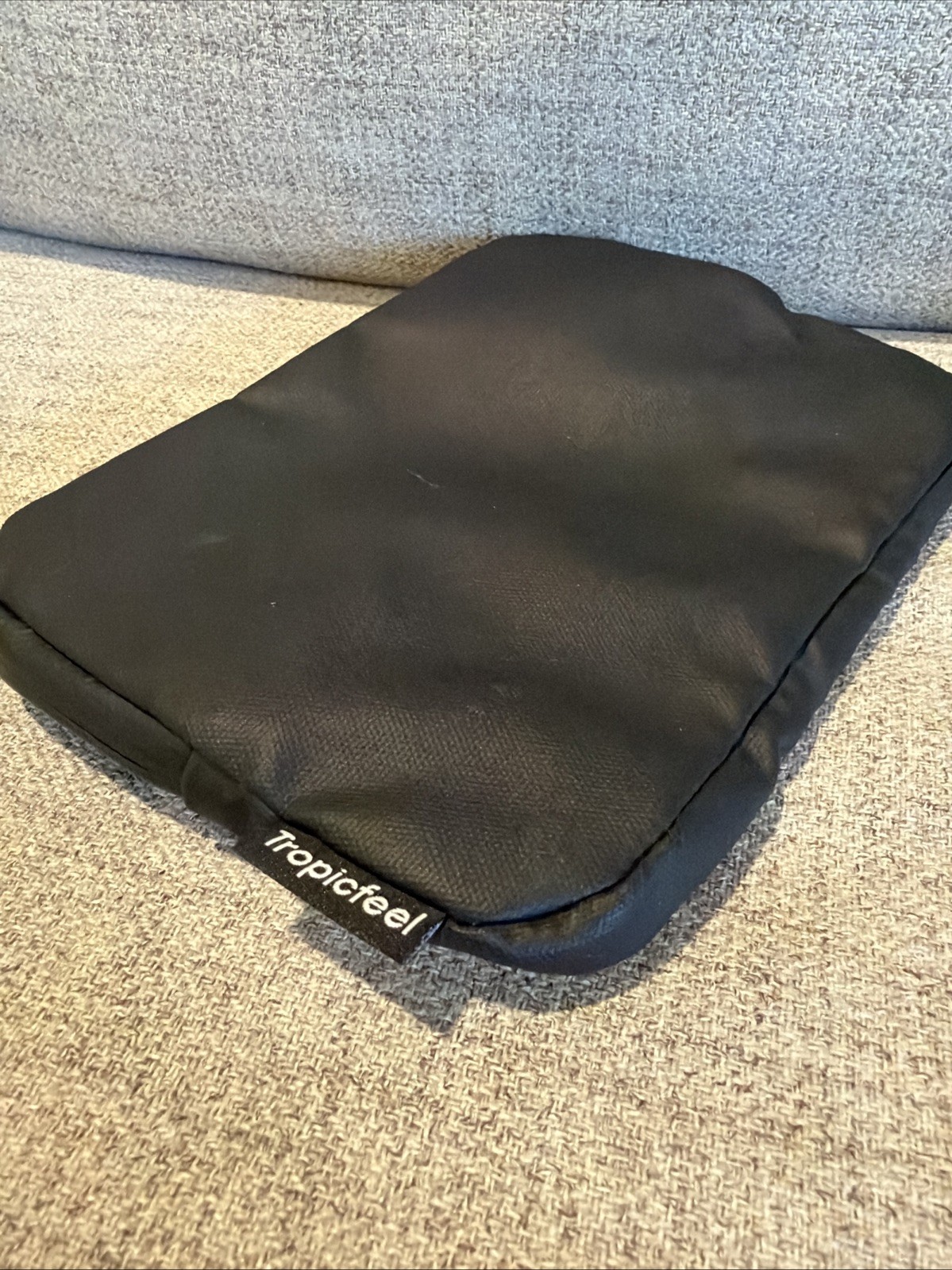 Tropicfeel Fidlock Tech Pouch Water Resistant - Black- Used-See Photos