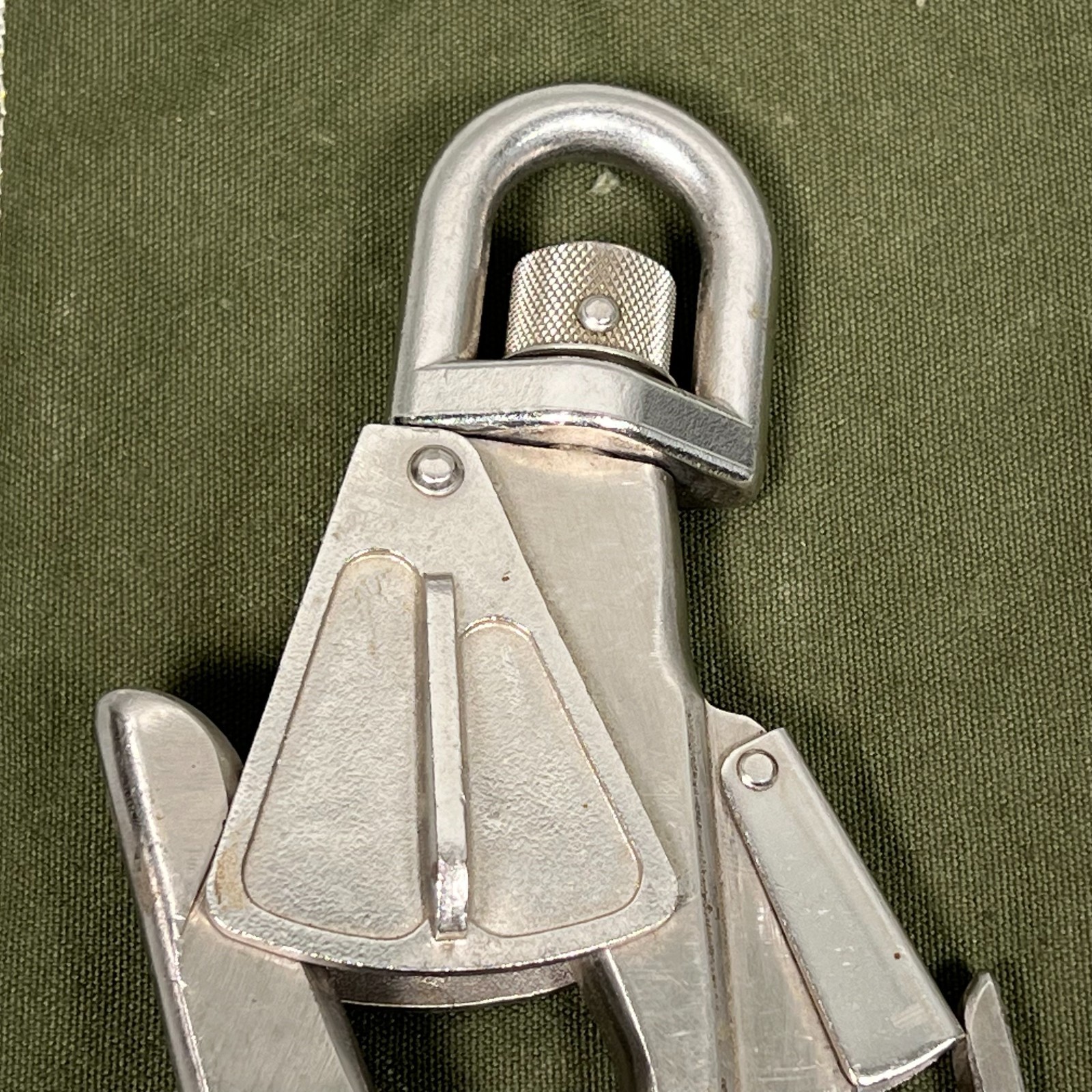 Vietnam War HELICOPTER "PELICAN" RESCUE HOOK (MS 18027-2A) Aerial M&TC AMTC NICE