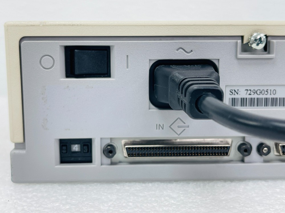 Sun Microsystems 599-2105-01 DDS-3 Data Storage External Tape Drive (READ)