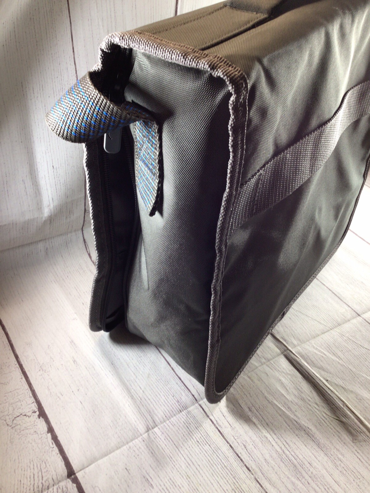 ResMed S10 CPAP Machine Padded Carrying Case/Travel Bag Gray (BAG ONLY)