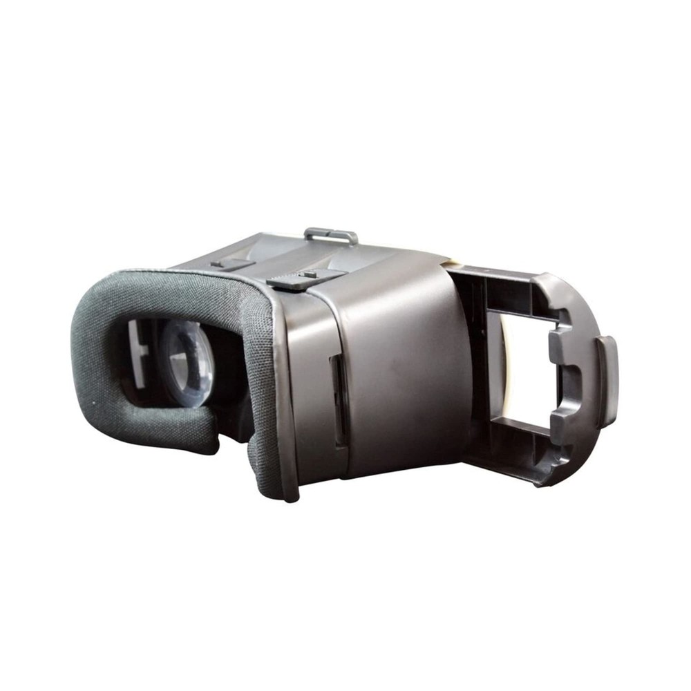 Wireless Gear™ Plastic Virtual Reality Headset, White
