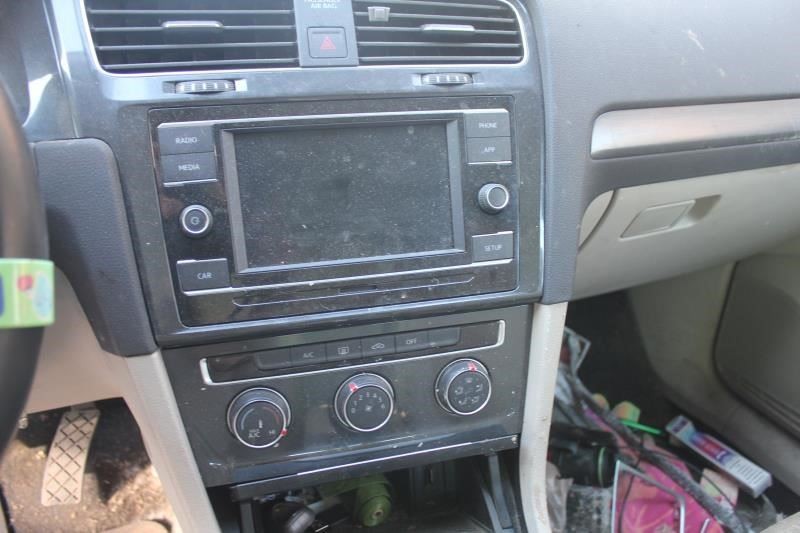GOLF 2019 Camera/Projector 579222