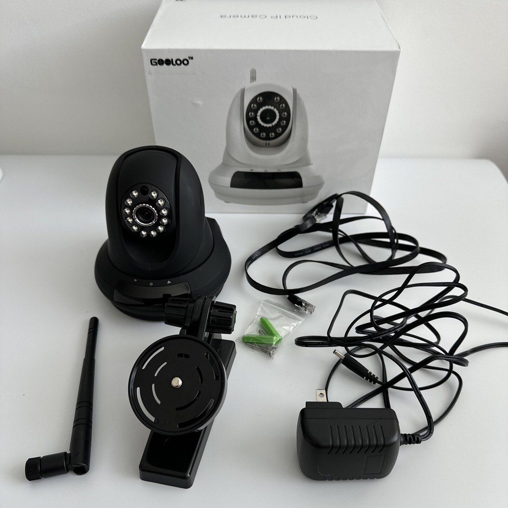 Cloud IP Camera IPC8 New Open Box