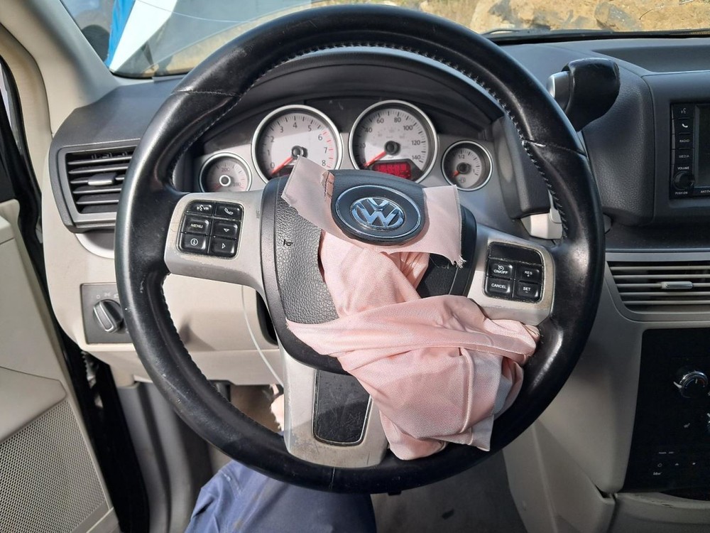 ROUTAN 2012 Glove Box 4878711