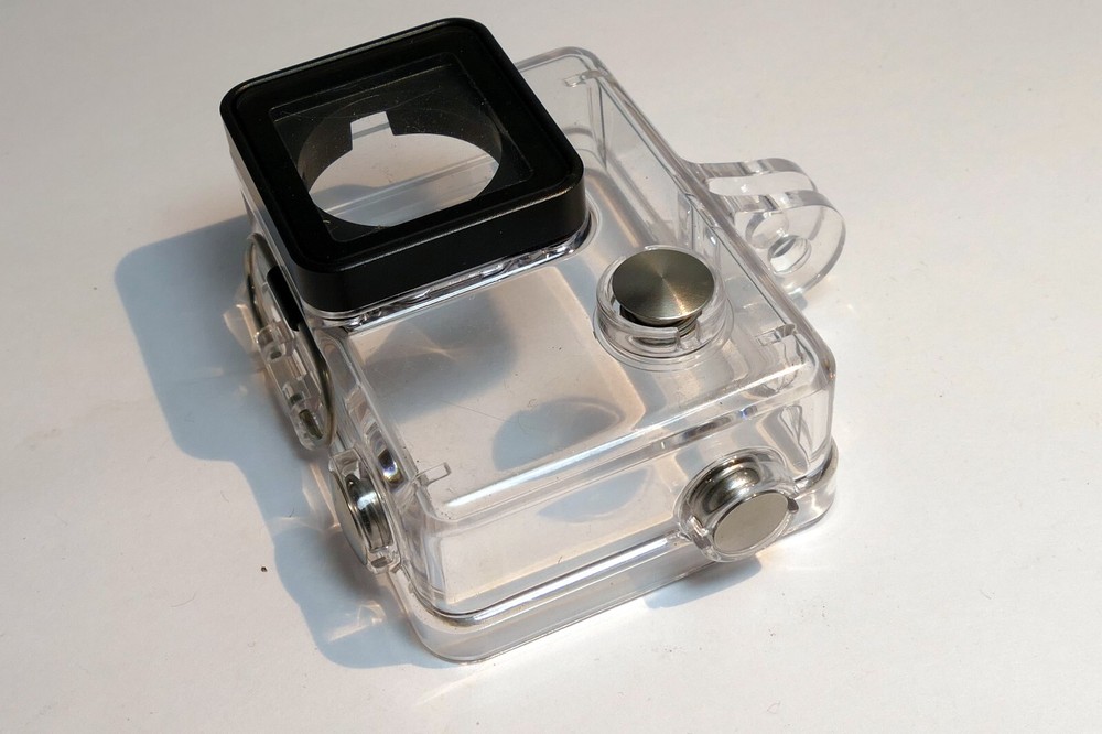 GoPro plastic waterproof hard housing Case missing back plate