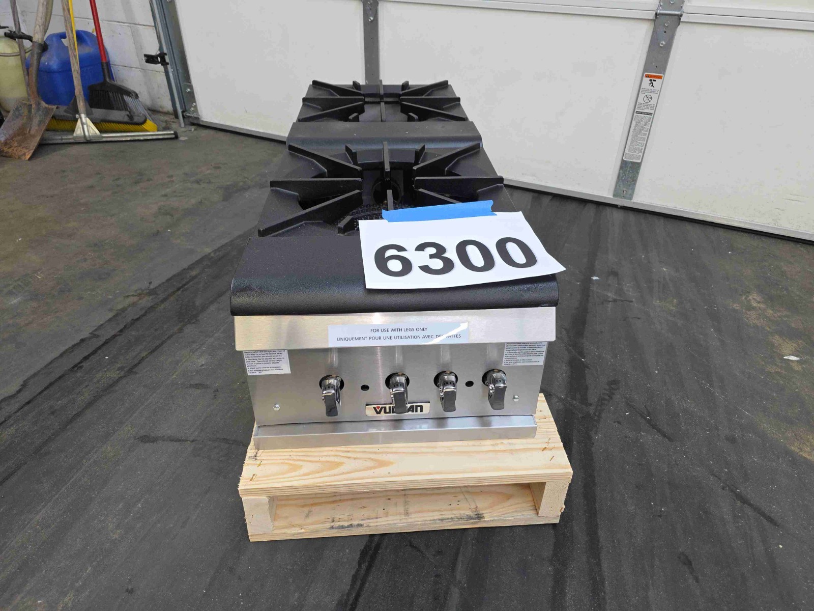 6300 S/D Vulcan Double Gas Stock Pot 2 Burners with Floor Legs, Model: VSP200F-1