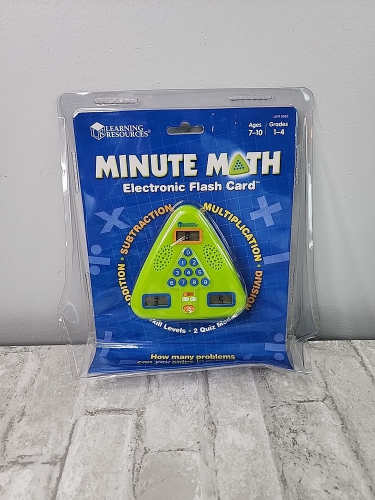 Learning Resources Minute Math Electronic Flash Card Ages 7-10 Grades 1-4.  (a)