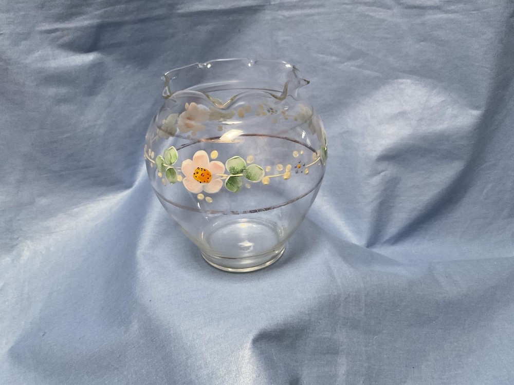 Small Floral Painted Vase (613)