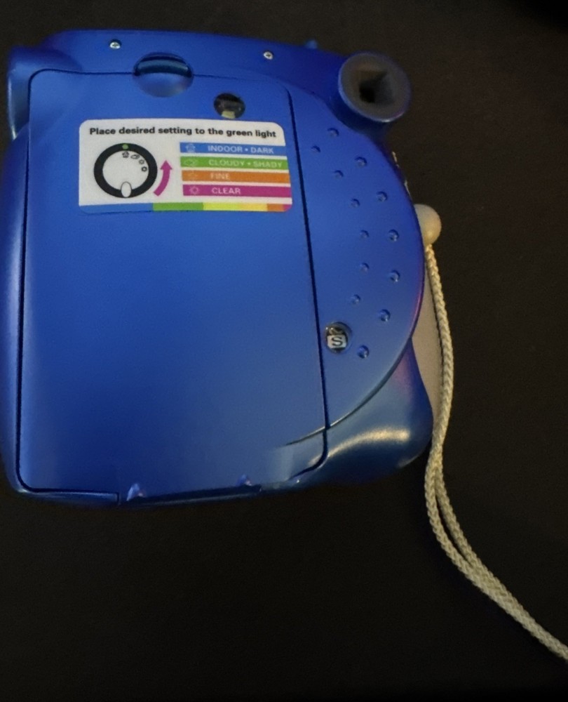 polaroid 300 instant camera blue