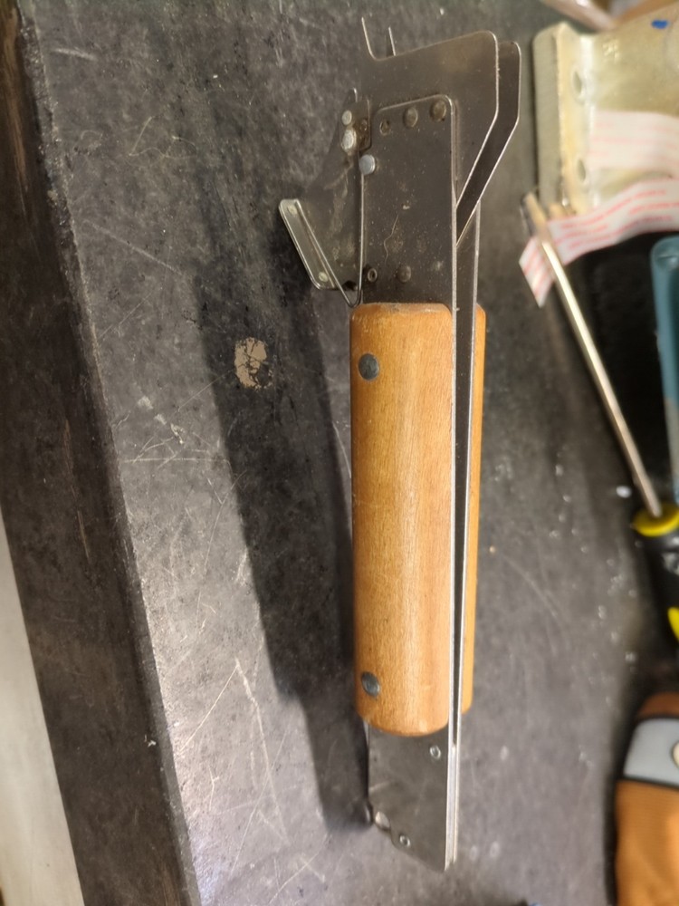 Harwil N-400 Lead Bender