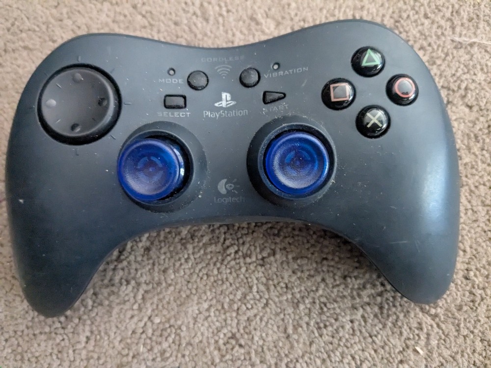 Lot of 5 Sony Controller /Playstation Controllers