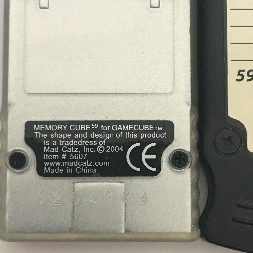 2 Nintendo GameCube Memory Cards with Protective Case