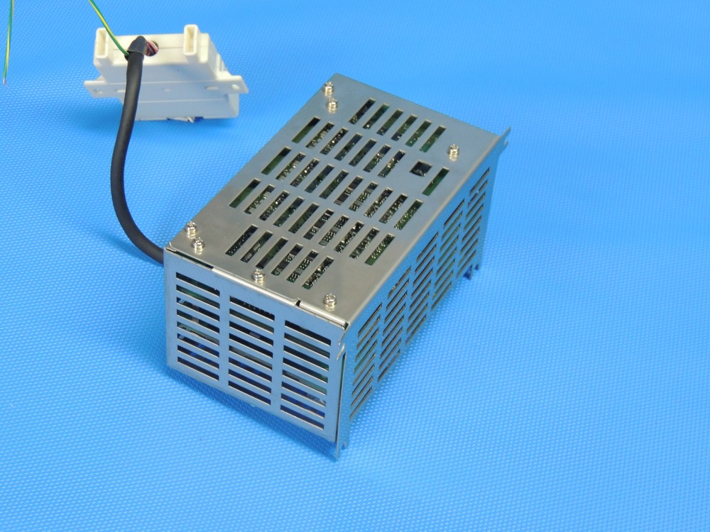 Omron E5ZT-N08TC01 Temperature Controller 24VDC incl. invoice