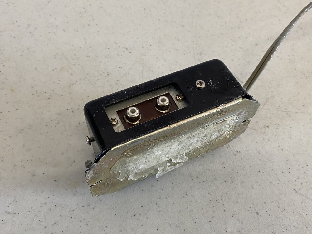 Vintage Realistic Solid State Stereo Phono Pre-Amp 42-2930