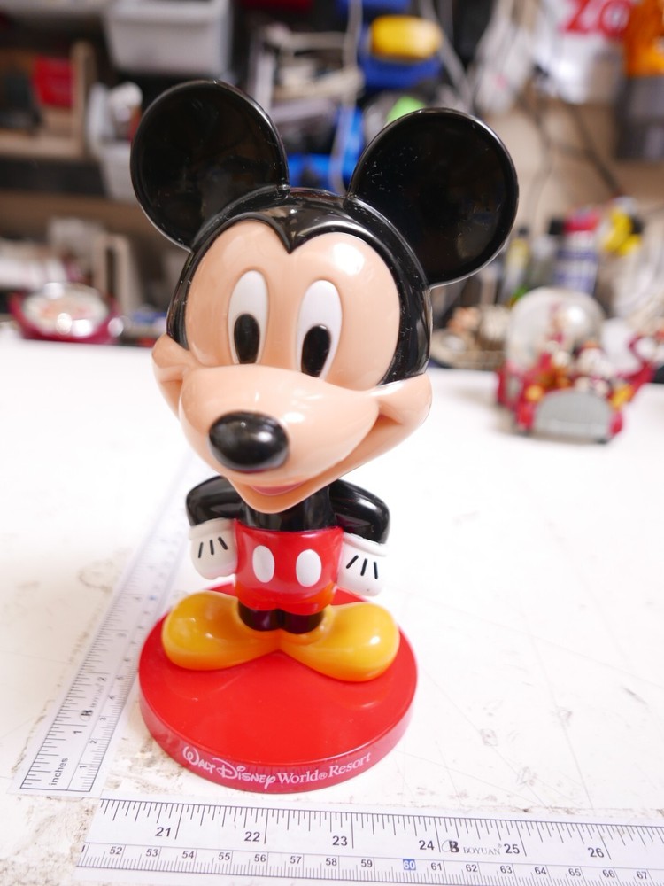 Walt Disney World Resort/ Kellogs 8" MICKEY MOUSE BOBBLE HEAD