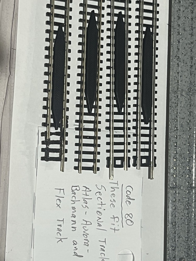 4x N SCALE RE-RAILER FITS CODE 80 TRACK OR AS ROAD CROSSING