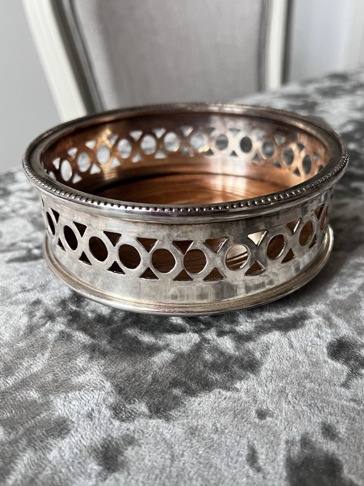 Decorative Silver Coloured Bottle Champagne Coaster Holder