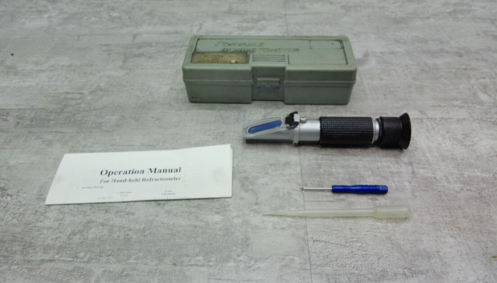 Rustlick Portable Refractometer, 0-32 Brix Measuring Range, 78095, All Coolants