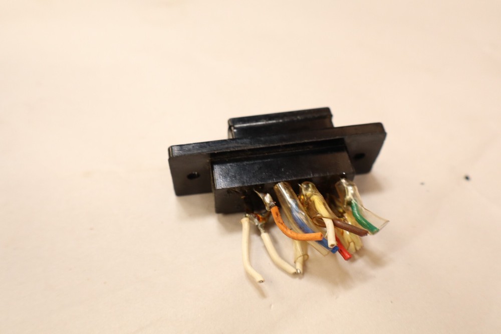 Sansui Model 2000 Tuner amplifier Part Voltage Selector