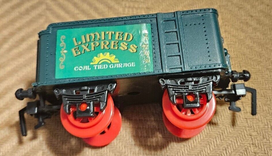 Train Set Continental Express BCP SKY2094 Tested Working