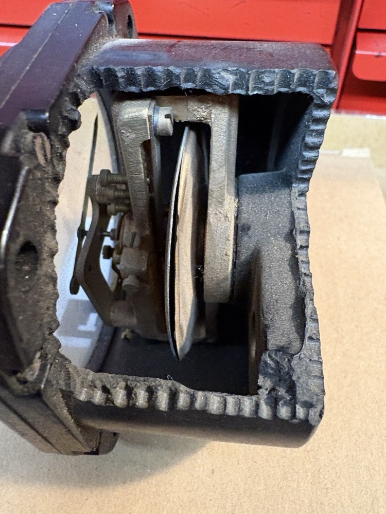 Vertical Speed Indicator Cut Away