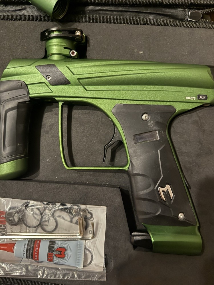 Macdev XDR Paintball Gun With Case And Both Trigger Frames. Ready To Use