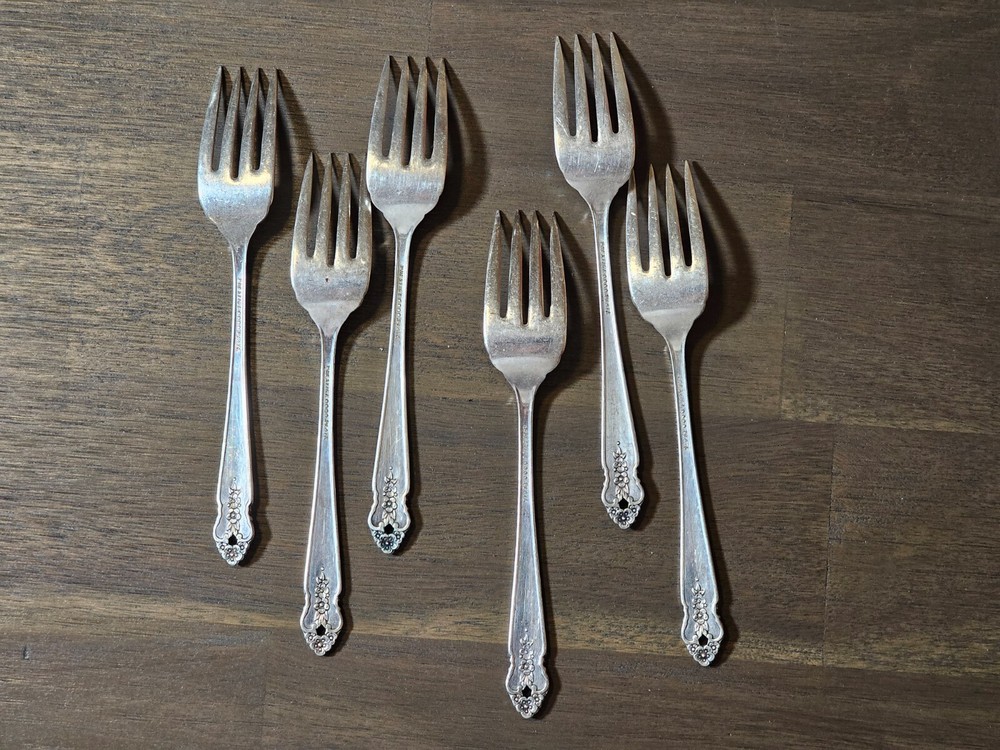 6 Silver Plate Salad Forks Prestige Plate Distinction